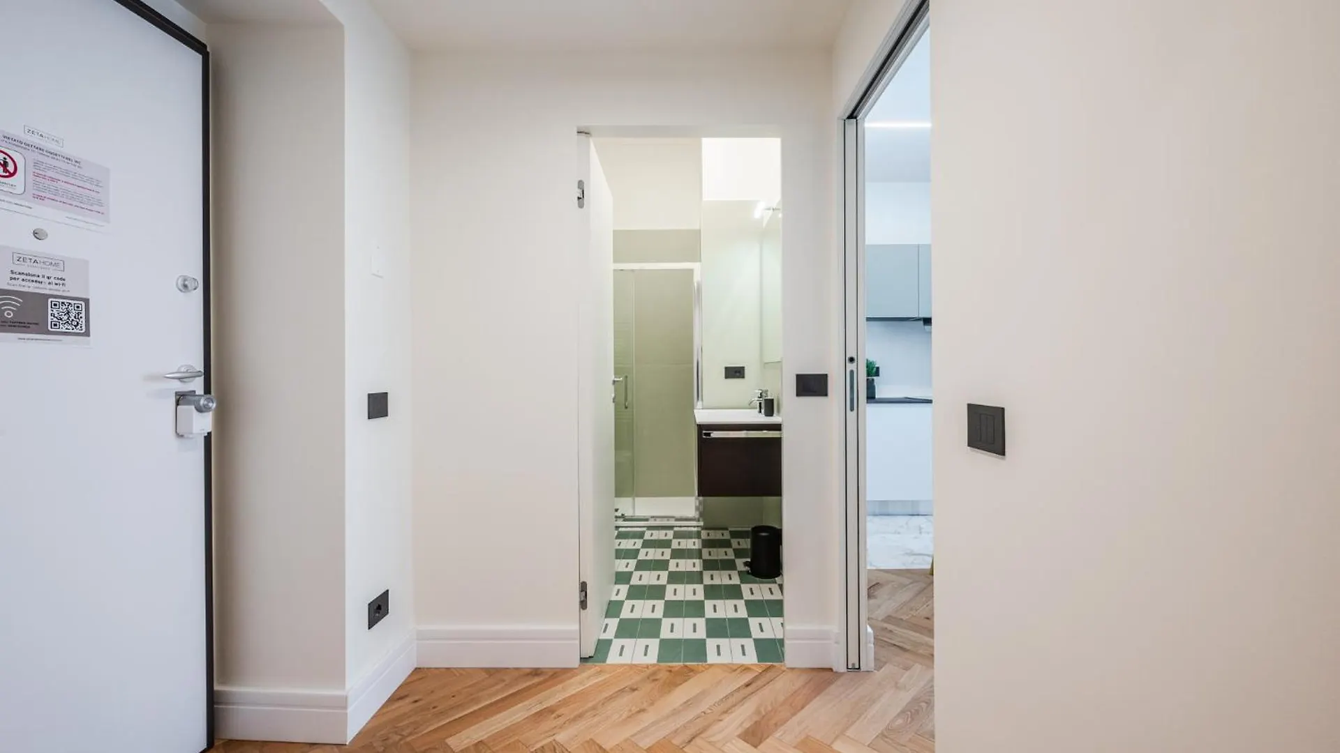 Spacious Apartment In Central Milan Next To Metro